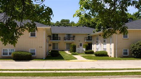 Off street parking, laundry in building, close to businesses and offices, low utilities. . Apartments for rent in mason city iowa